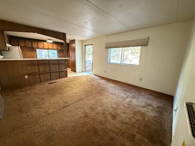 Photo - 2 Bed/1 Bath on Bend's Westside - Stannium...