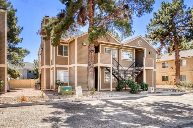 Photo - Spacious Upstairs 2-Bedroom, 1-Bath with Fireplace – Move-In Ready