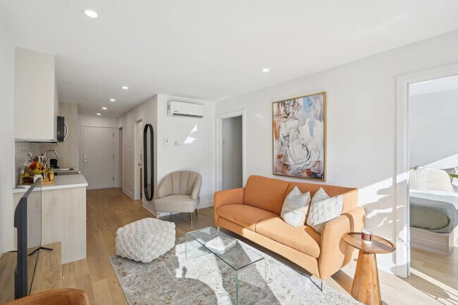 2110 Rue Bercy Unité SI ID1543080P