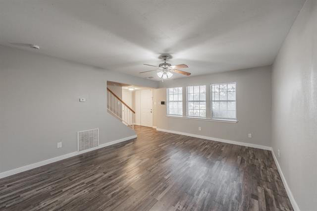 Photo - 1756 Farleigh Ct