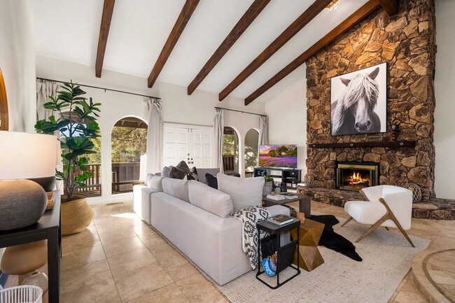 Photo - 32 San Patricio Dr Unit SI ID1558593P