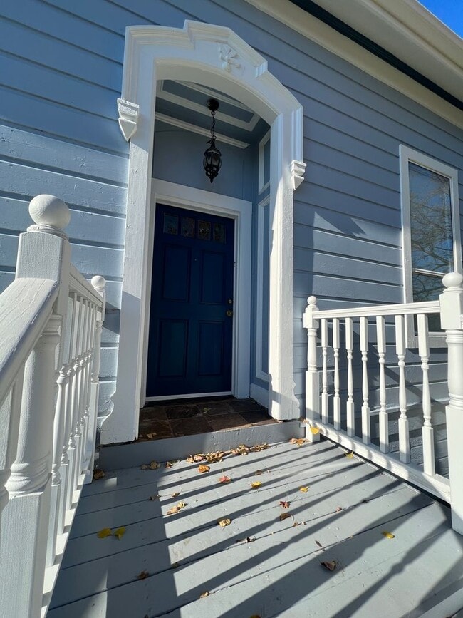 Photo - Downtown Benicia Remodeled Saltbox