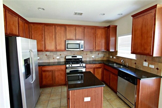 Photo - 11125 Old Quarry Rd