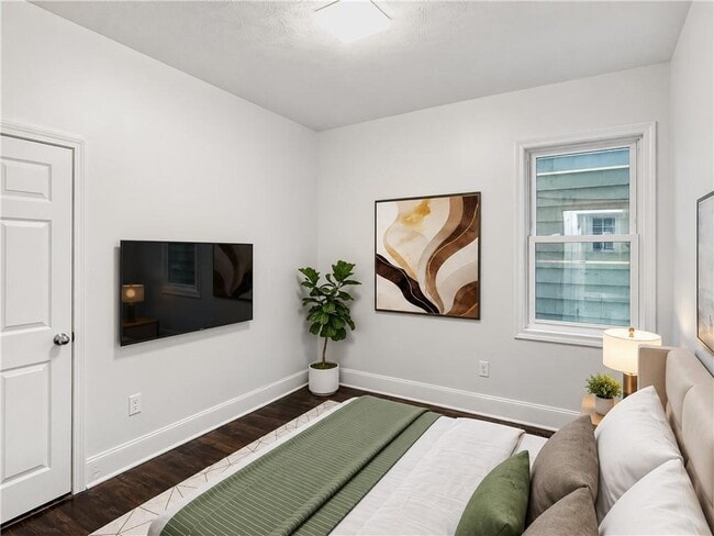 38 East St Unit 1