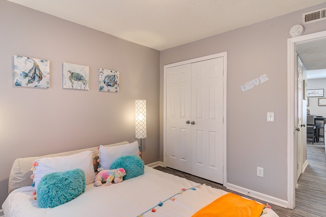 Photo - Cambridge Apartments