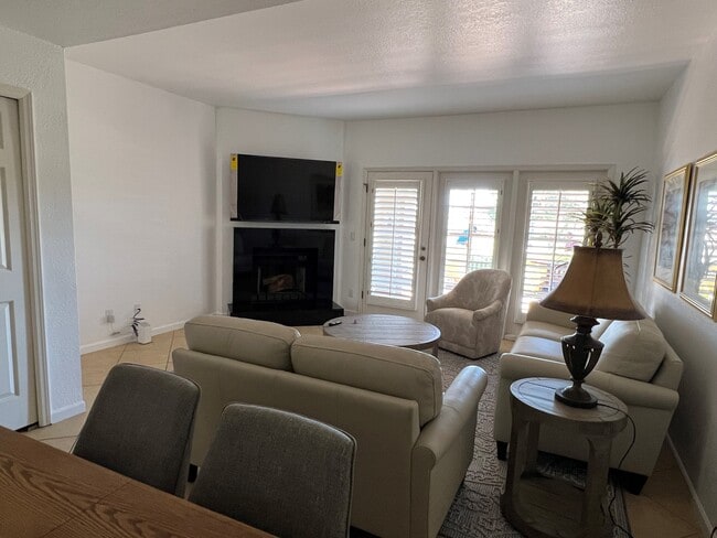 Photo - 6137 N 28th Pl Unit 6137