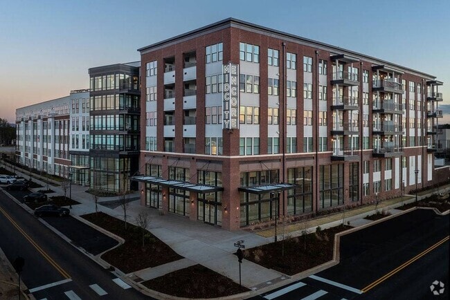 Building Photo - Encore Mid City Rental
