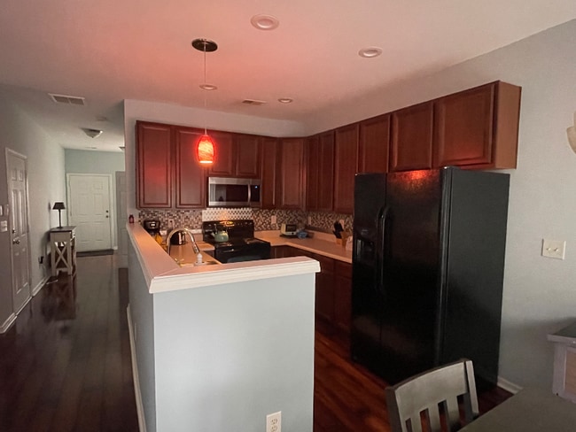 Photo - 15545 Stronvar House Ln