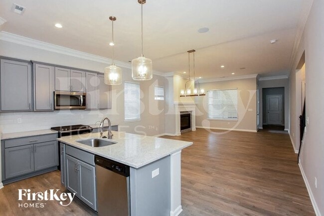1542 Cloverdon Dr