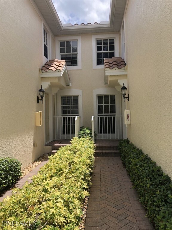 Building Photo - 1380 Tiffany Ln Unit 2204 Rental