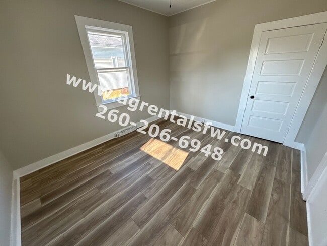 Photo - 4 Bedroom House - Section 8 OK!