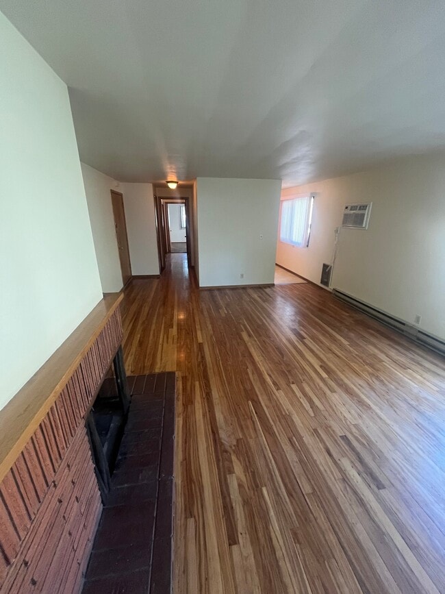 Photo - 1418 W Tenth Ave Unit 5