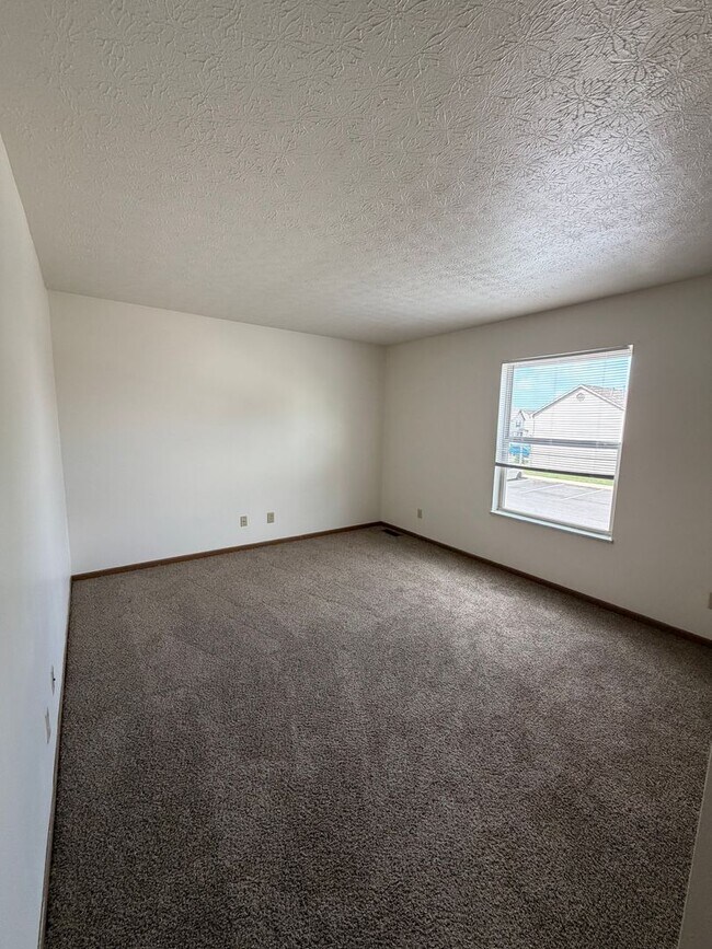 Welcome to Jefferson Crossing Townhomes