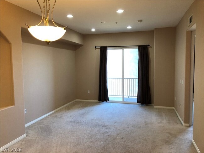 Photo - 68 E Serene Ave Unidad 312