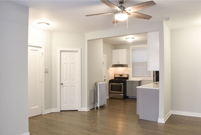 Photo - 5061 N Damen Ave Unidad 5061-1E