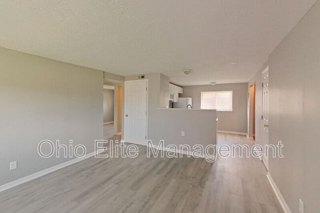 Photo - 3605 Cushing Dr