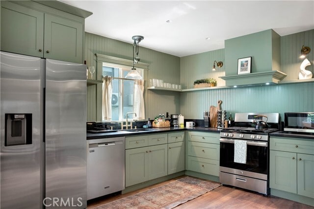 Photo - 1351 Seward St