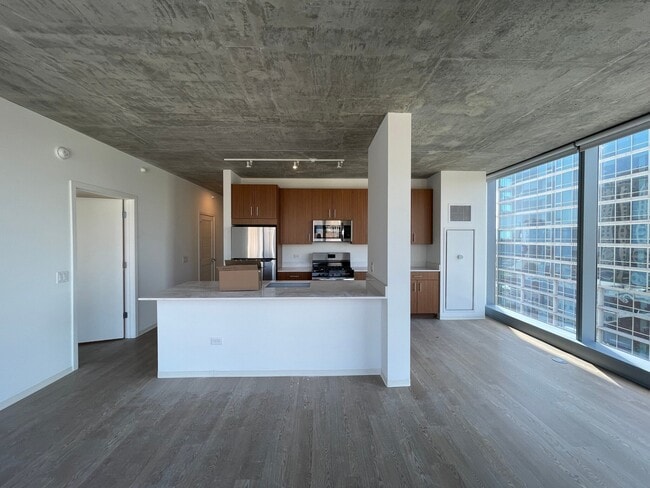 Building Photo - 1405 S Wabash Ave Unit 510