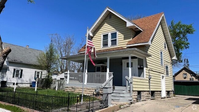 Building Photo - 1519 Vinal St Rental