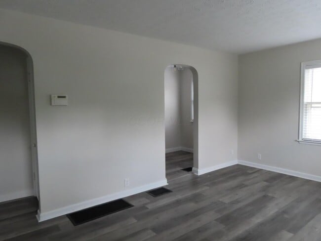 Photo - 1794 Republic Ave