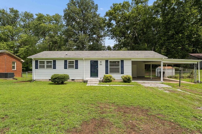 Photo - "Charming 3-Bedroom Retreat with Spacious Living in Murfreesboro!"