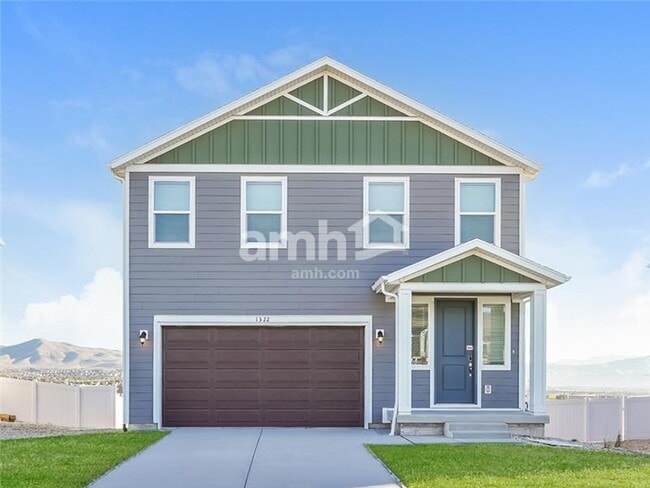 Building Photo - 1322 W Mahogany St