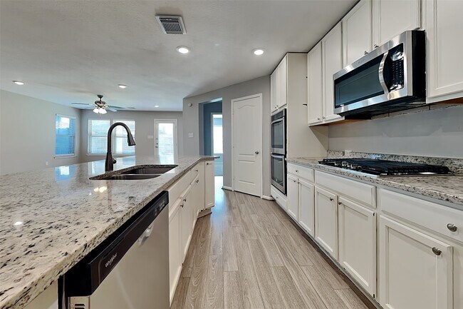 Photo - 25614 Ramsey Heights Way