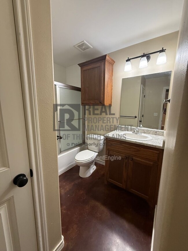Photo - 13055 Raymond Rd