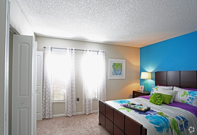 Photo - Contempo Lane