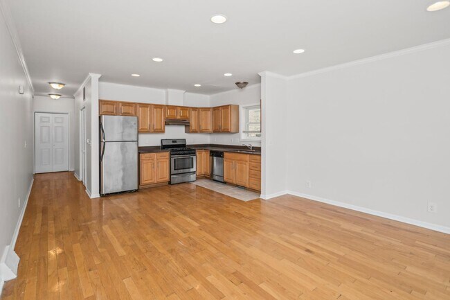 Photo - 7238 S Cornell Ave Condo Unit 1N