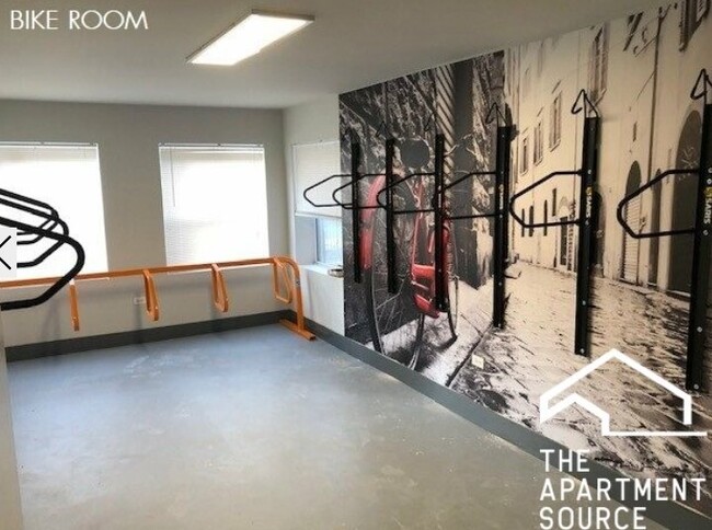Photo - 2520 W Leland Ave Unit C-03