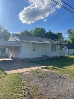 Front - 318 N Onondago Ave House