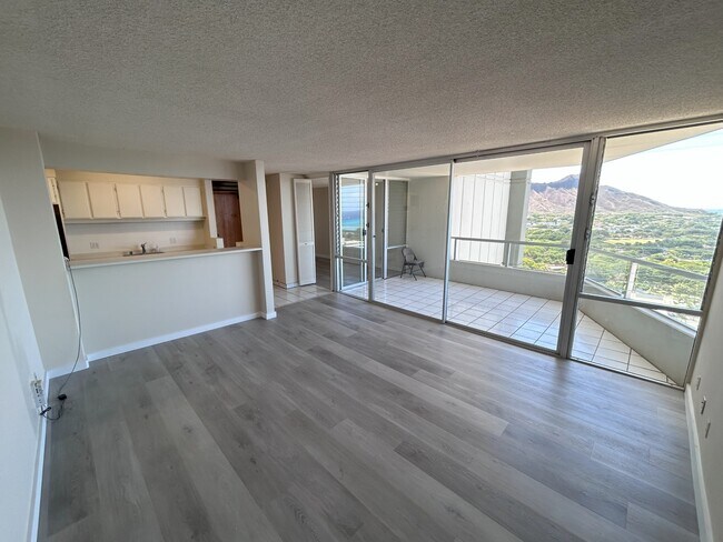 2600 Pualani Way