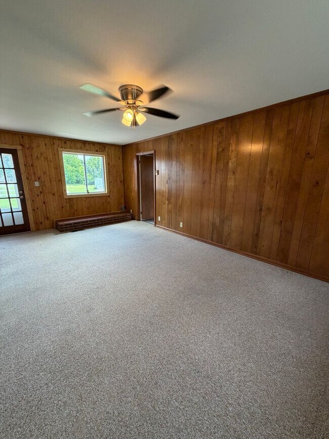 3252 Martha`s Chapel Rd