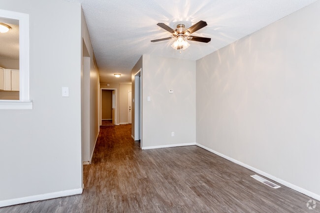 3BR, 2BA Townhouse - 2245 SF