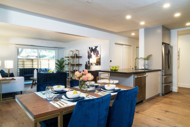 Sharon Green Apartments For Rent in Menlo Park, CA