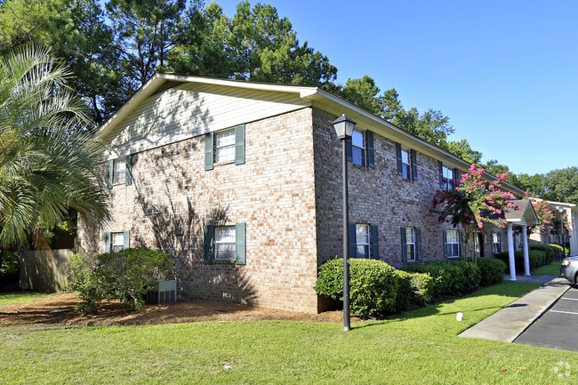 Photo - Magnolia Place