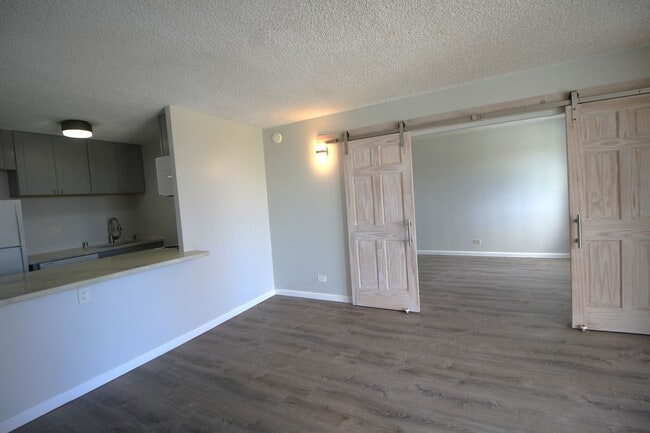 Photo - Beautifully upgraded 1 bedroom end unit! Unit 504