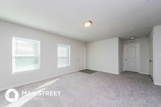 Photo - 257 Gladiola Ct