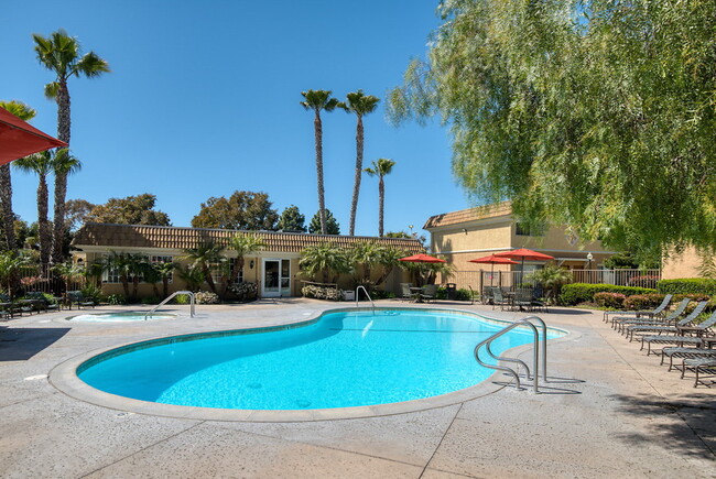 Photo - Monterey Villas Apartments