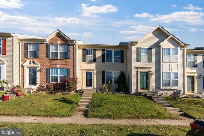 Building Photo - 5030 Finsbury Rd