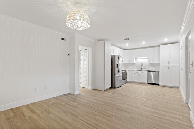 Photo - 3215 W Swann Ave Unit 13