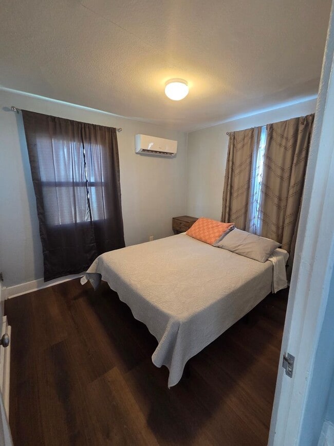 Photo - 1521 Gold Ave SE Unit 111 Ash Street