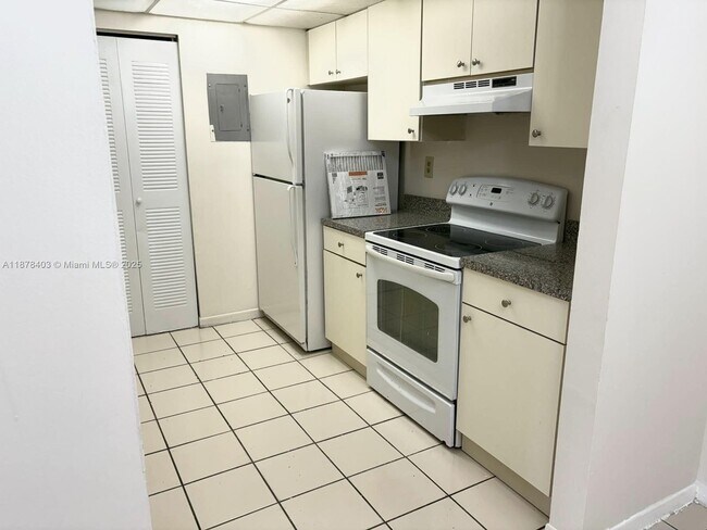 Photo - 566 NW 114th Ave Unit 203