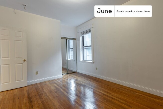 Photo - Room in Shared 4 bed/2 bath home Unidad C