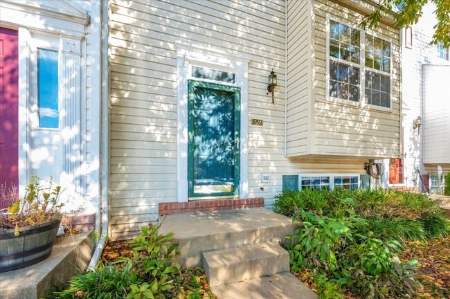 Building Photo - Ballenger Creek Area for Lease