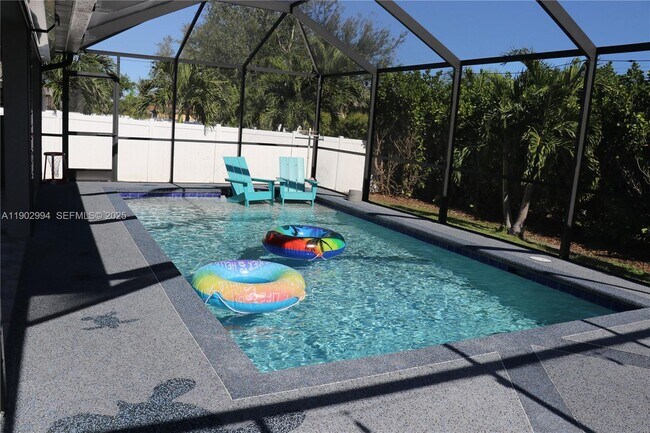 Photo - 4407 SW 16th Pl