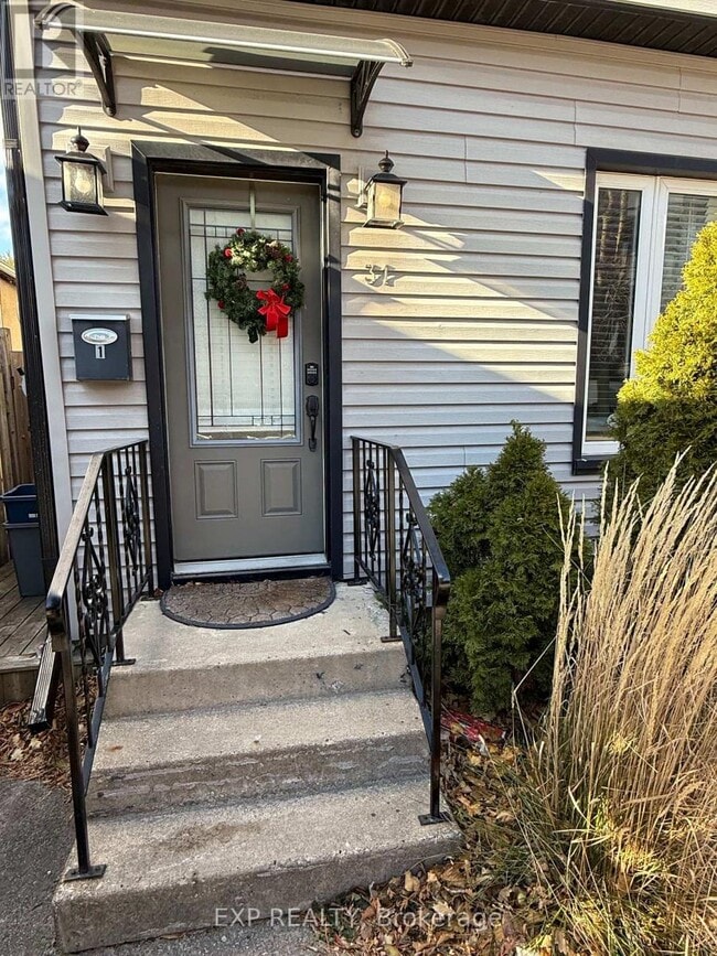 Photo - 31 Raymond St Unit 1