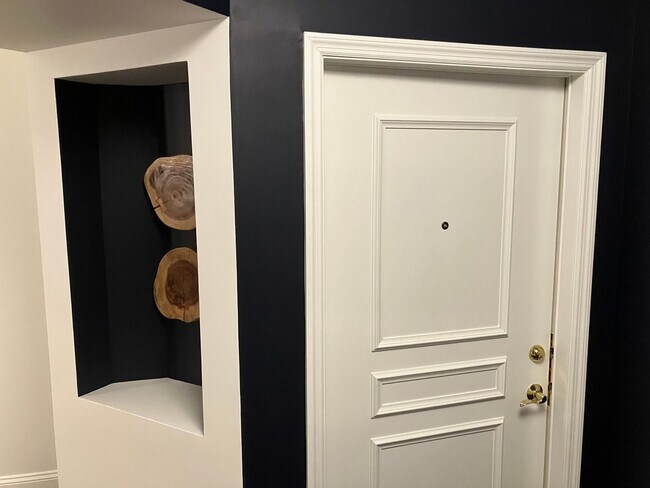 Photo - 1 bed Condo at Mayfair Tower