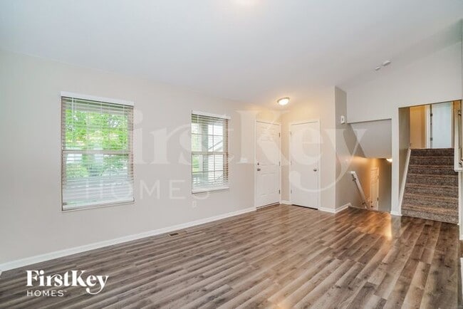 Photo - 764 Sauter Ln